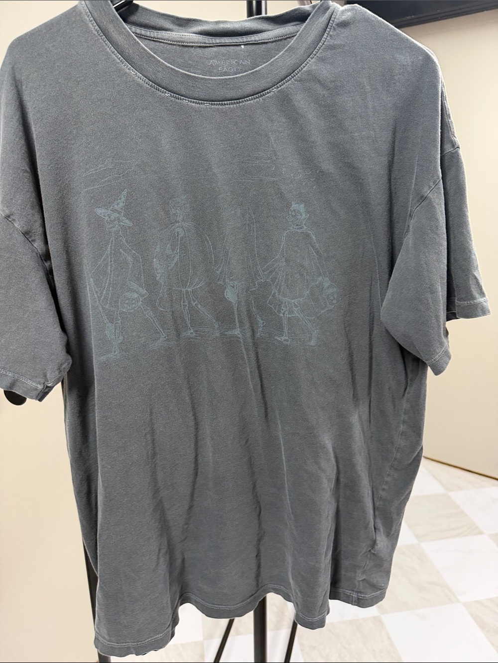 AE Halloween Graphic T